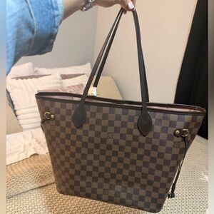 Louis Vuitton Neverfull MM